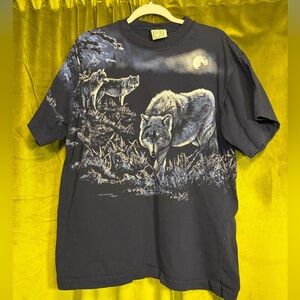 Vintage Y2K 90s Art Unlimited Blue Wolf Forest Moon Novelty Print Tee Shirt.